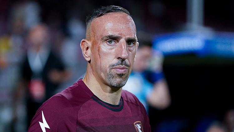 Franck Ribery futbolu bıraktığını açıkladı