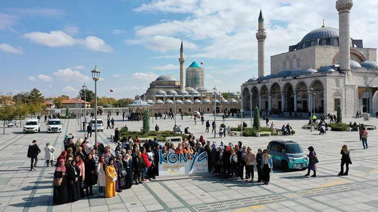 Kadınlar Konya’ya gençler Kapadokya’ya