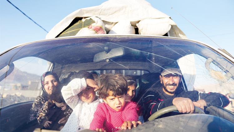 Lübnan, Suriyeli mültecileri geri yolluyor