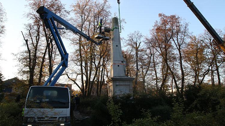 Polonya’da Sovyet döneminden kalma anıtlar yıkıldı