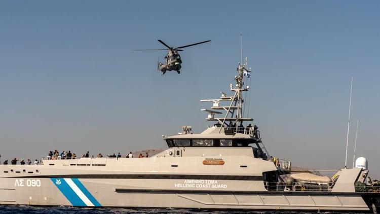 Yunanistan’da göçmen teknesi battı: Onlarca kişi kayıp...