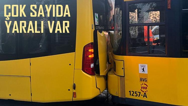 Tramvay otobüse çarptı