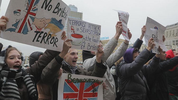 Rusyadan İngiltereye protesto notası