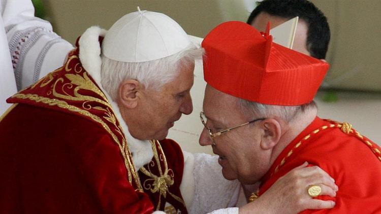 Fransada 11 piskopos cinsel tacizle suçlandı Bir kardinal taciz iddiasını kabul etti...