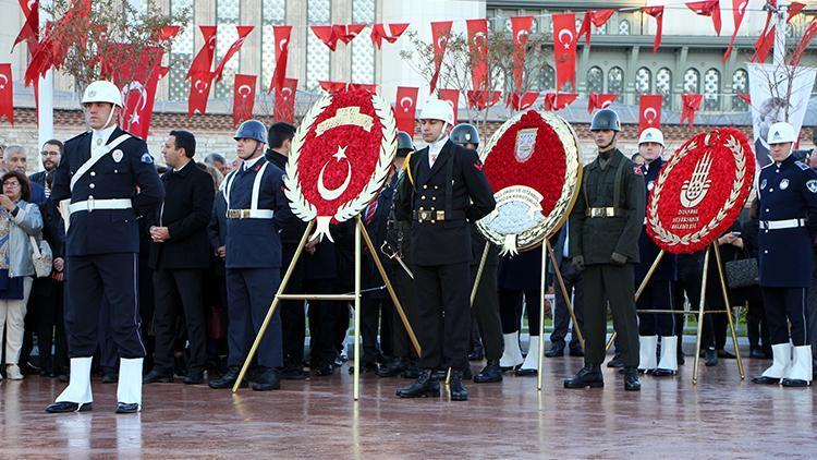 Taksim Meydanı’nda Atatürkü anma töreni