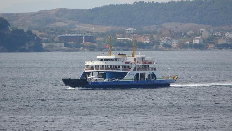 Gökçeada ve Bozcaada feribot seferlerine olumsuz hava engeli