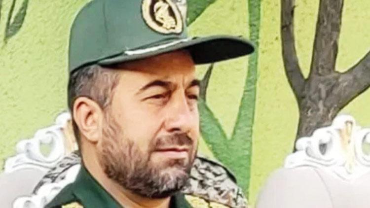 İran’da Devrimi Muhafızları albayı bıçakla öldürüldü
