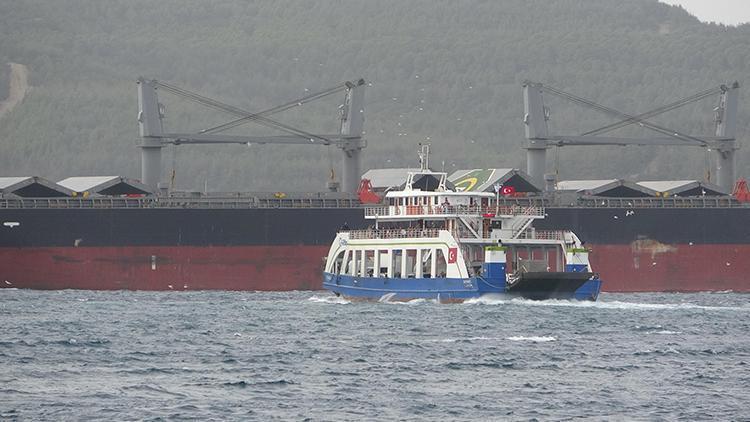 Çanakkalede Bozcaada feribot seferlerine olumsuz hava engeli