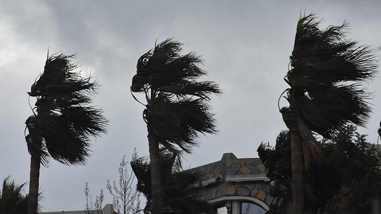 İzmir için fırtına uyarısı