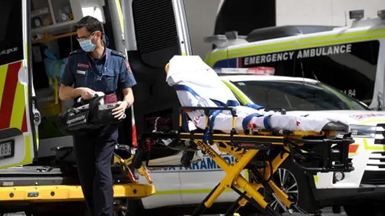 Avustralyada deney sırasında kimyasallar patladı: 12 yaralı