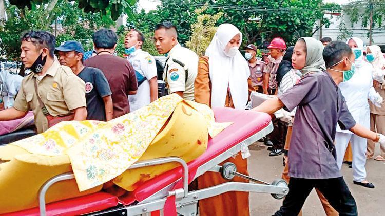 G20 sonrası Endonezya’da deprem şoku 162 ölü