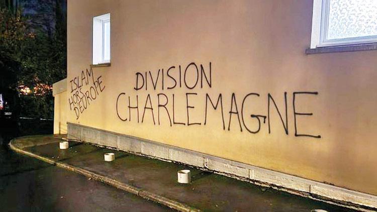 Fransa’da Türk camisine saldırı