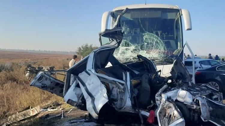 Fasta otobüs devrildi: 11 ölü, 43 yaralı