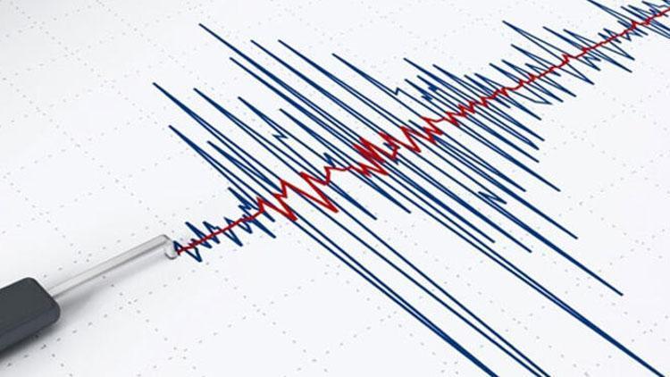 Meksikada 6.2 büyüklüğünde deprem