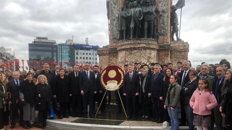 İstanbul’da ‘Öğretmenler Günü’ kutlandı