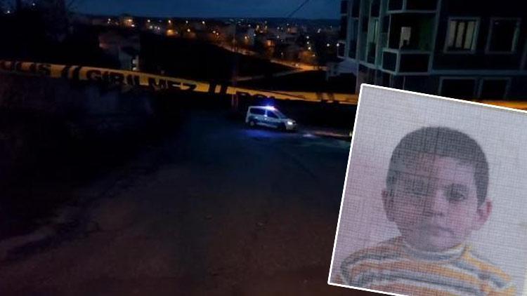 Arnavutköyde sokakta oynarken aracın altında kalan 6 yaşındaki çocuk öldü