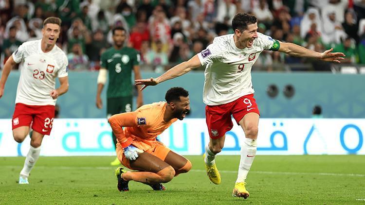 Polonya, Suudi Arabistanı 2-0 ile devirdi Lewandowski siftah yaptı
