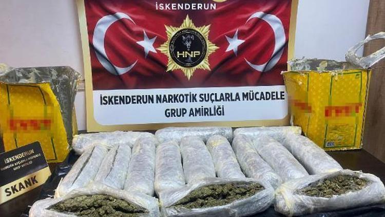 Yağ tenekelerinden esrar çıktı