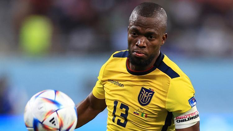 Ekvador - Senegal maçında Enner Valencianın büyük talihsizliği Maç sonunda gözyaşlarını tutamadı