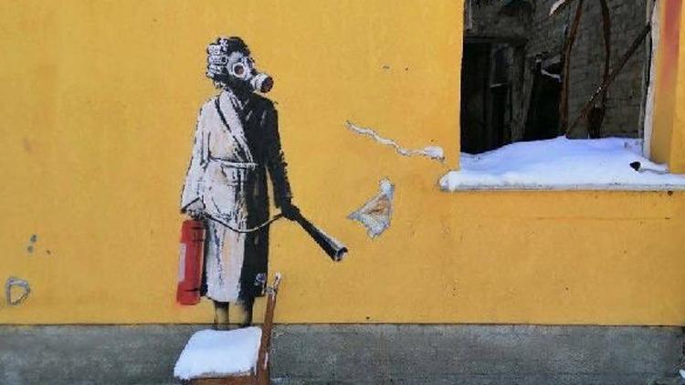 Banksy’nin Ukrayna’daki eserini çalmaya çalıştılar
