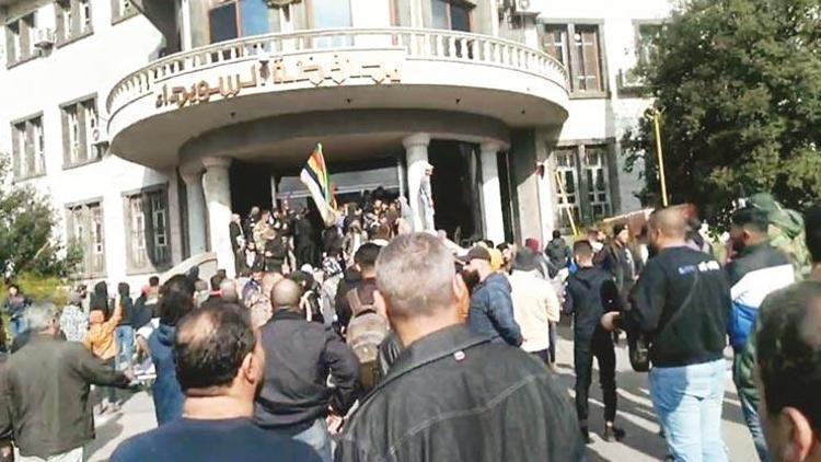 Suriye’de hükümet karşıtı protesto: 2 ölü