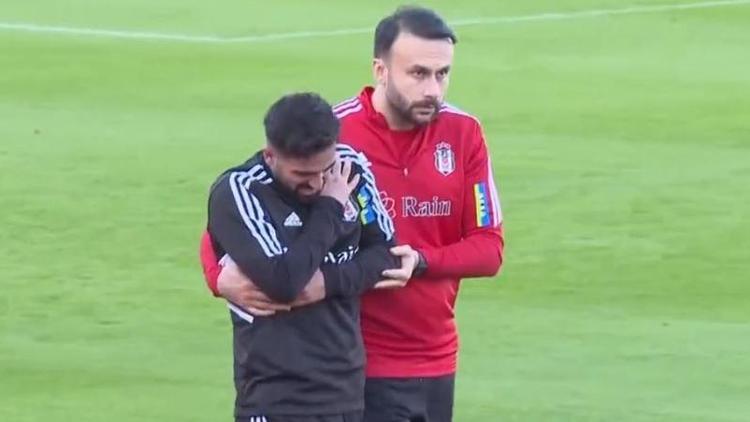 Beşiktaşta sakatlık Oğuzhan Akgün idmanı gözyaşlarıyla terk etti