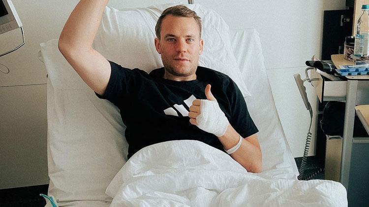 Kayak yaparken bacağı kırılan Manuel Neuer sezonu kapattı