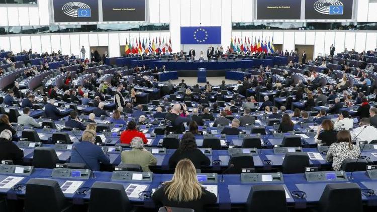 Belçikadaki Avrupa Parlamentosu ofislerinde arama yapıldı