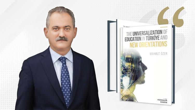 Özer eğitimdeki evrenselleşmeyi kitabında anlattı