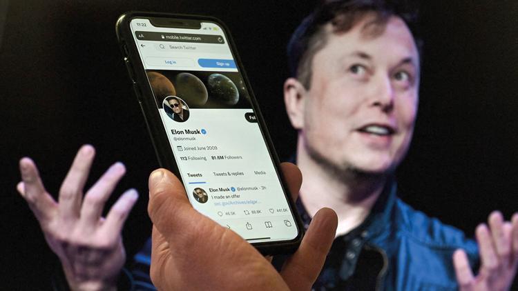 Musk gazetecileri Twitter’a geri aldı