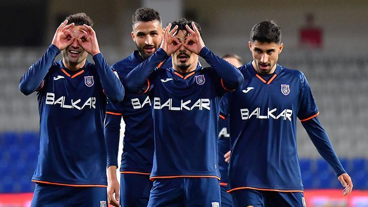 Başakşehir, Göztepeyi 3 golle geçip turladı