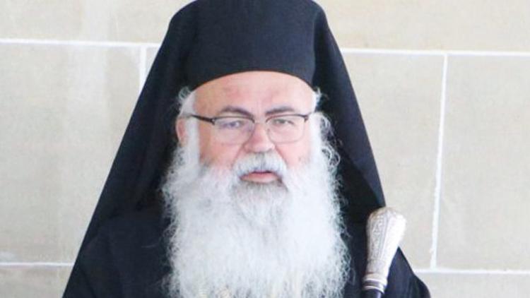 Rumlar dini liderlerini seçti: Yeni Başpiskopos Yeorgios