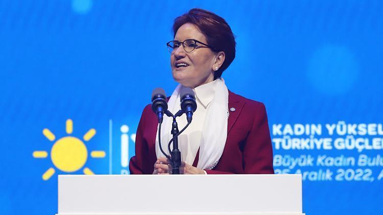 Akşener: Kadınlar siyasetin tam merkezidir