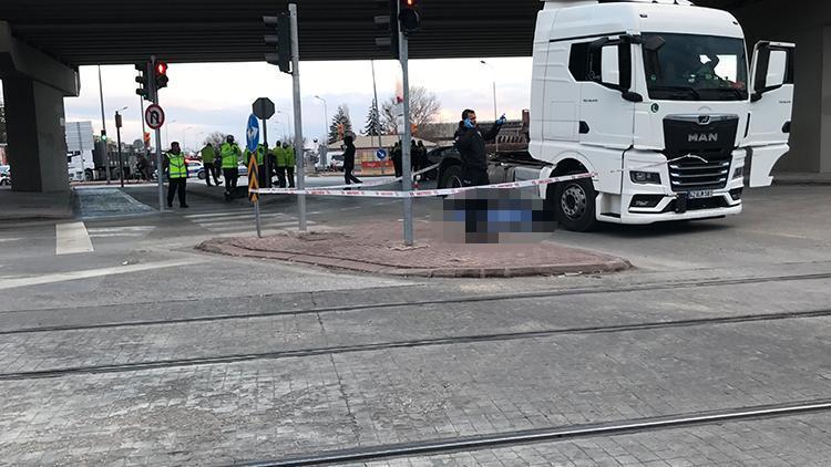 Konya’da TIRın altında kalan motosiklet sürücüsü hayatını kaybetti