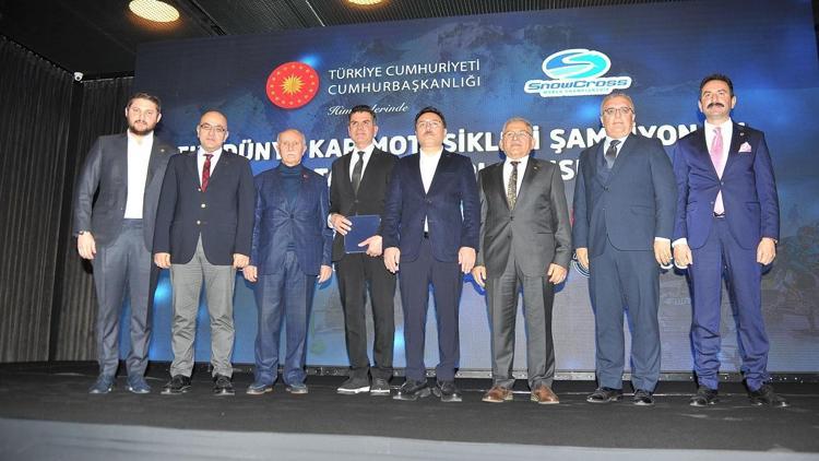 FIM Dünya Kar Motosikleti Şampiyonası’nın (SNX) tanıtım toplantısı yapıldı
