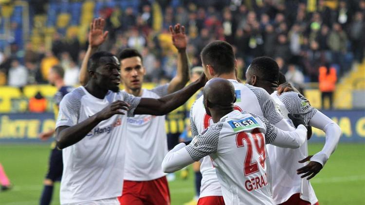 Ümraniyespor, Ankarada 2 golle kazandı