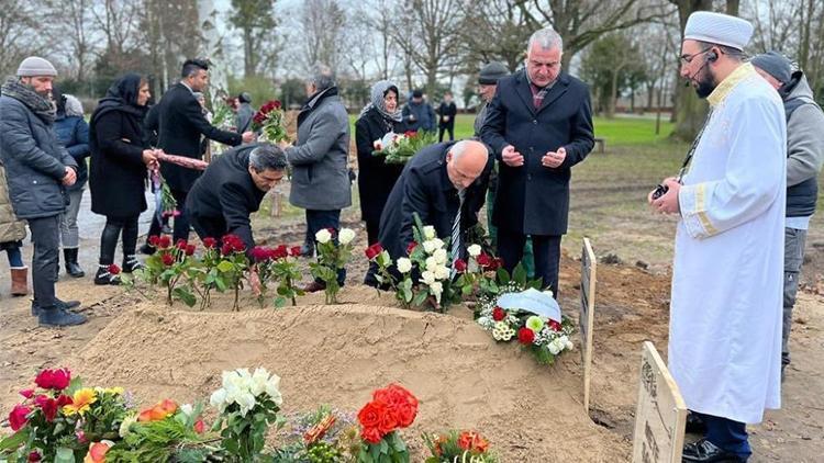 Almanya’da yanlışlıkla cenazesi yakılan Abdulkadir Sargın’ın külleri defnedildi