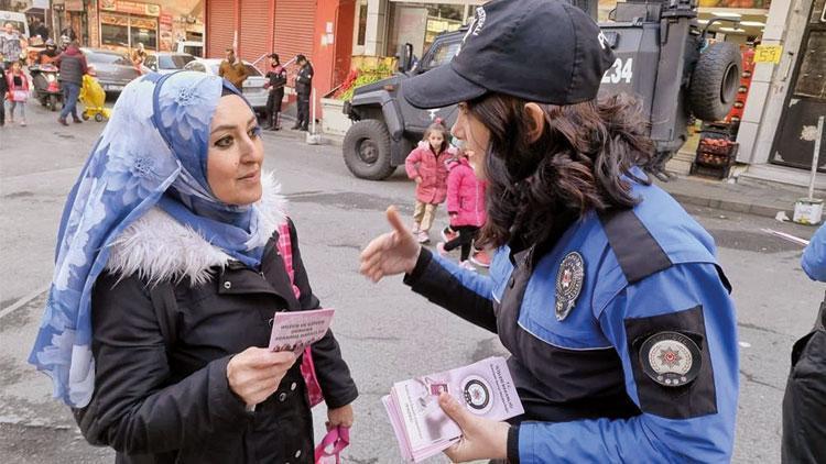 Kadınlar ‘KADES’i öğrendi