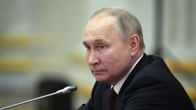Putinden batılı ülkelerin gaz borçlarını yabancı para birimleriyle ödemelerine izin