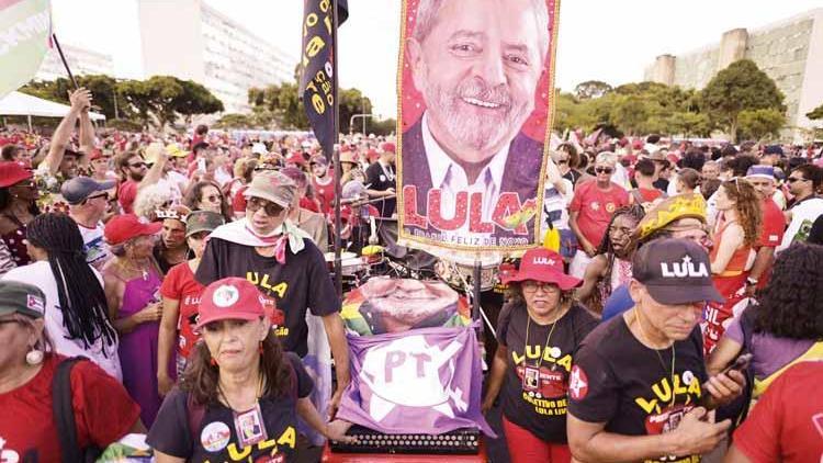 Brezilya’da yeniden Lula dönemi