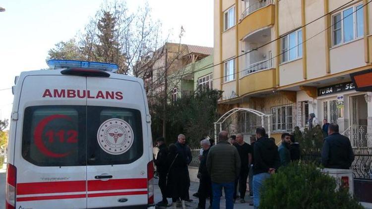 Sokak ortasında dehşet Ayrılmak isteyen eşini tabancayla vurdu