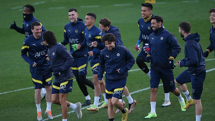 Fenerbahçe, Galatasaray hazırlıklarına devam etti