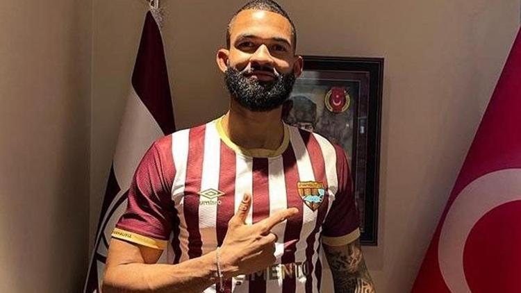 Bandırmaspor, Cebio Soukuo ile 1.5 yıllık sözleşme imzaladı