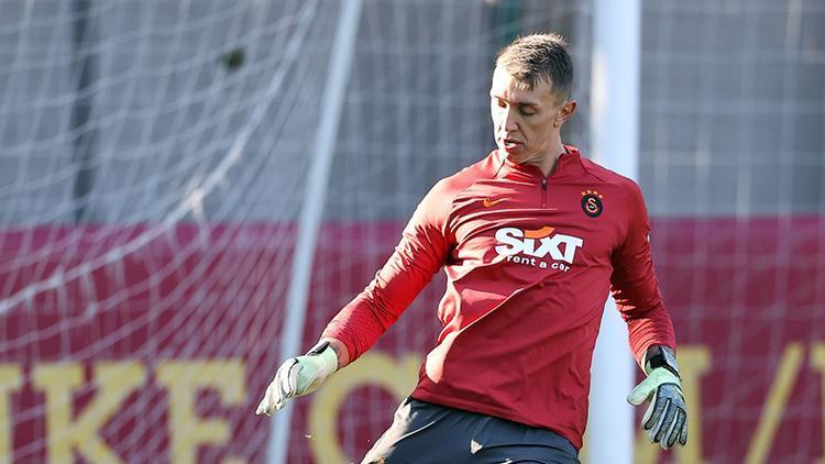 Fernando Muslera: Fiziğim el verdikçe oynayacağım