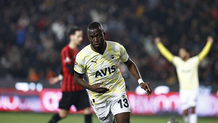 Gaziantep FK-Fenerbahçe maçında Enner Valencia damgası Gollerine devam etti, Gaziantep FKnın kaderi değişmedi