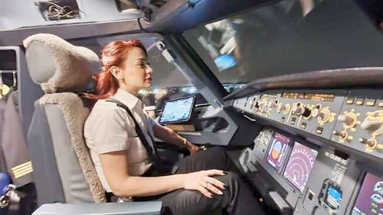 Kuveyt’in ilk kadın pilotu Elif Kaptan