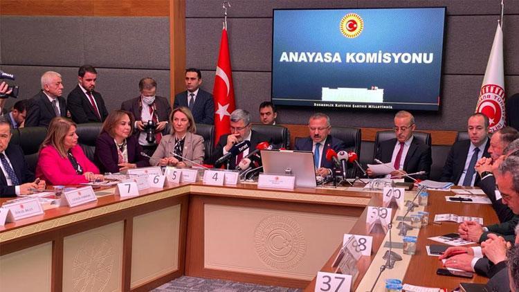 Başörtüsü teklifi TBMM  Anayasa Komisyonu’nda kabul edildi