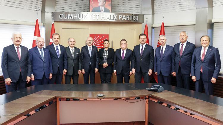 CHPli başkanlardan Kılıçdaroğlu’na mesaj: ‘Aday bir an önce açıklanmalı’