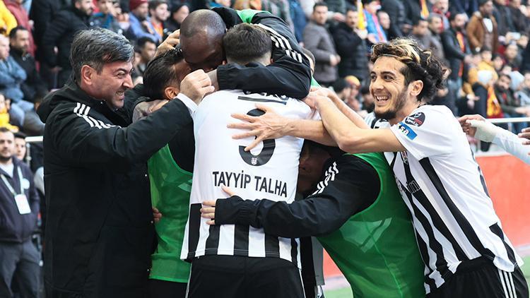 Beşiktaş 5te 5 için Alanyaspora karşı
