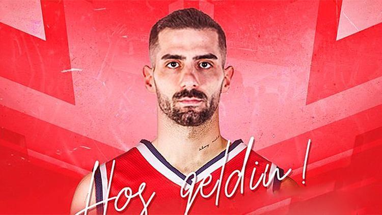 Galatasaraydan Bahçeşehir Kolejine transfer Yunus Emre Sonsırma imzayı attı